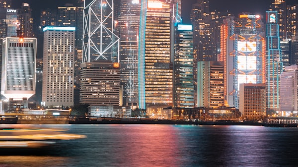 香港服务器小商家的发展与挑战：如何突破市场局限？