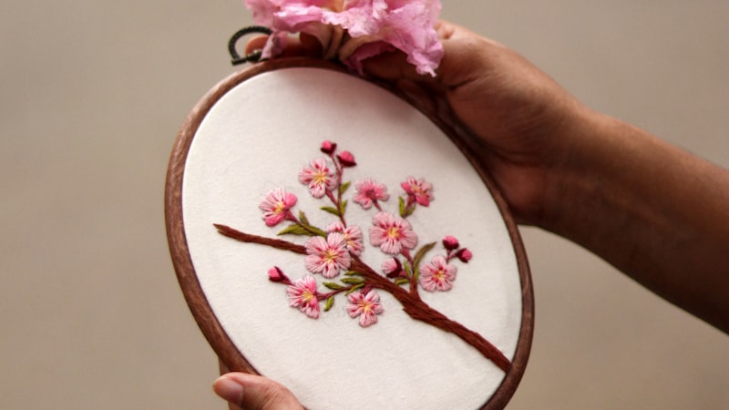 Are there any local moms that do embroidery?
