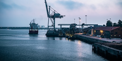 Startup easing ecommerce returns logistics raises investment from Maersk Growth (Photo: Shutterstock)