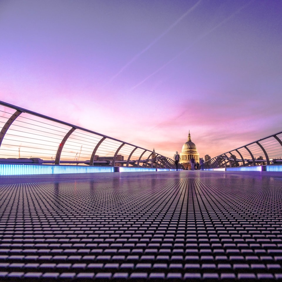 Evening over Millennium Bridge photo by James Padolsey